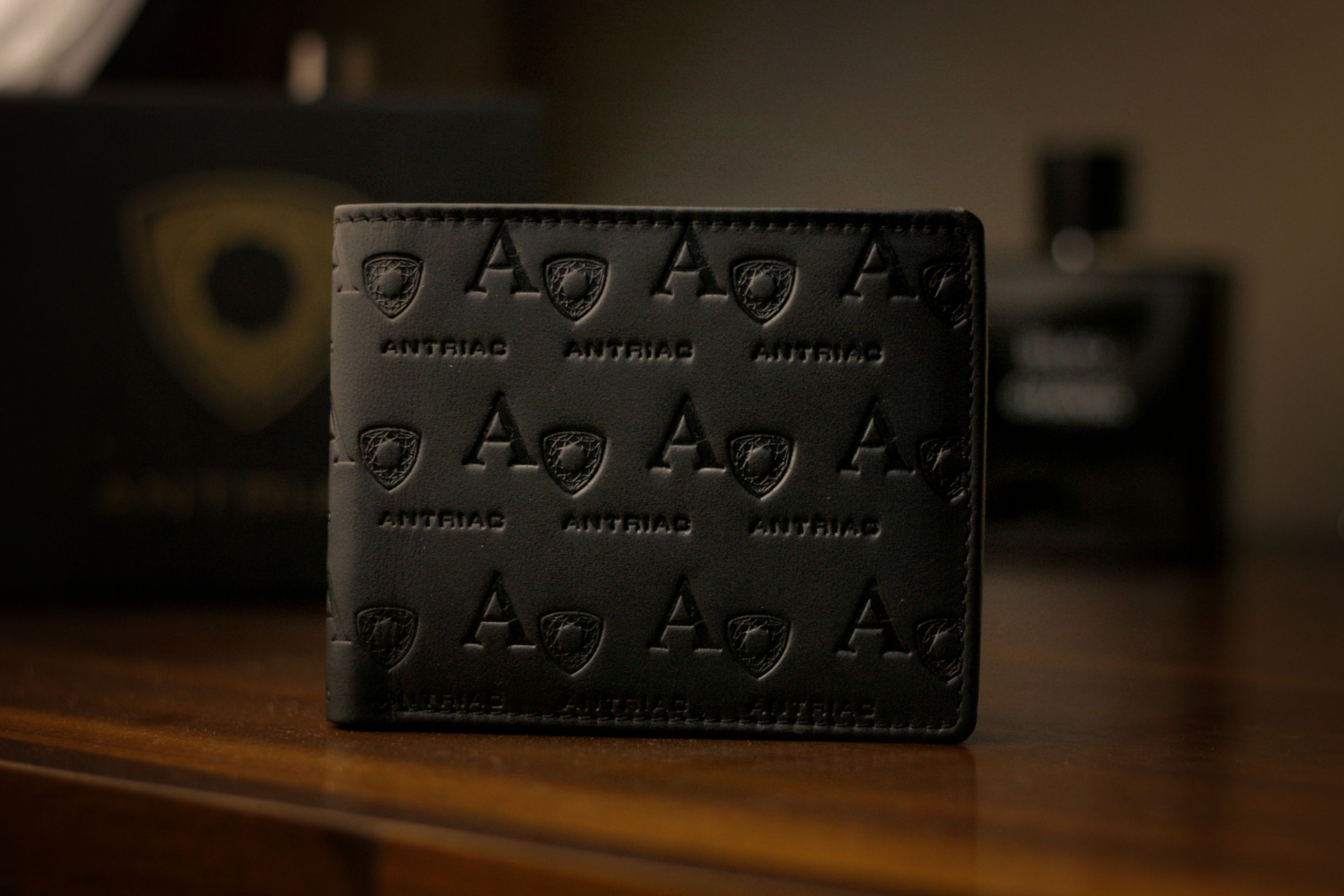 Italian Designer Premium Leather Luxury Wallet - Designed In Milan, Italy