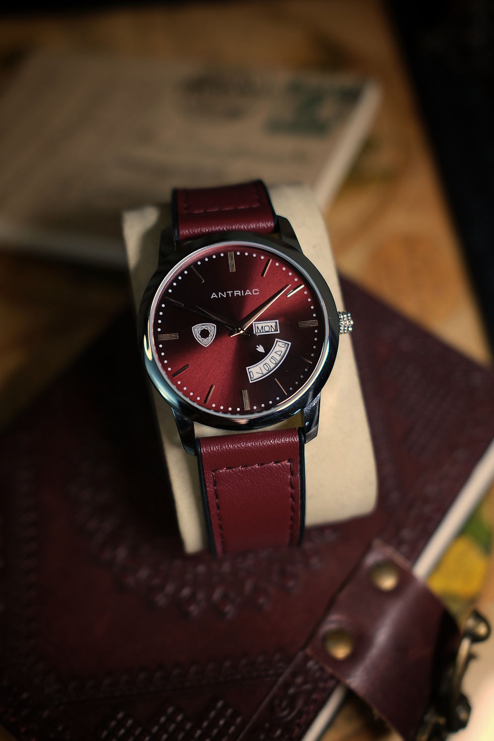 Thumbnail: Crown Day-Date Wine Red : Signature Strap | Royale Box