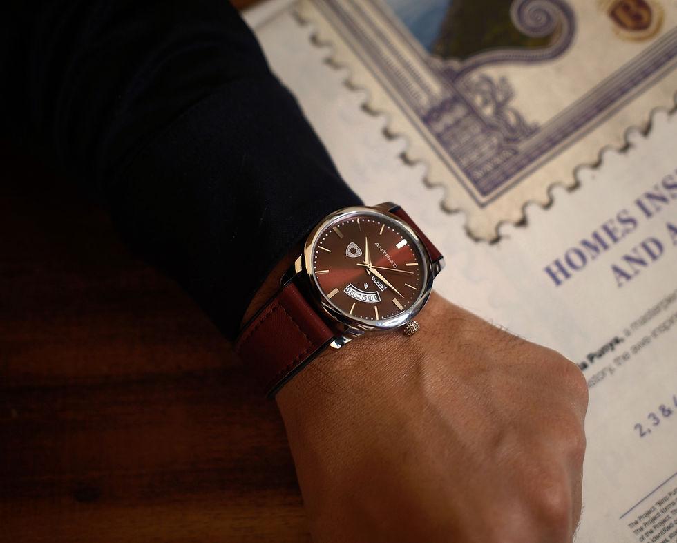 Thumbnail: Crown Day-Date Wine Red : Signature Strap | Royale Box