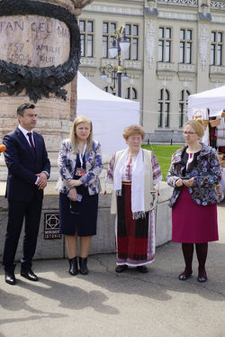 60334944_2296697510389811_65681500854047