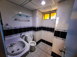 shower room with toilet