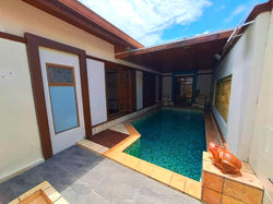 swimmming pool