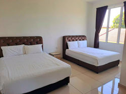 2nd floor ( 2nd Bedroom )