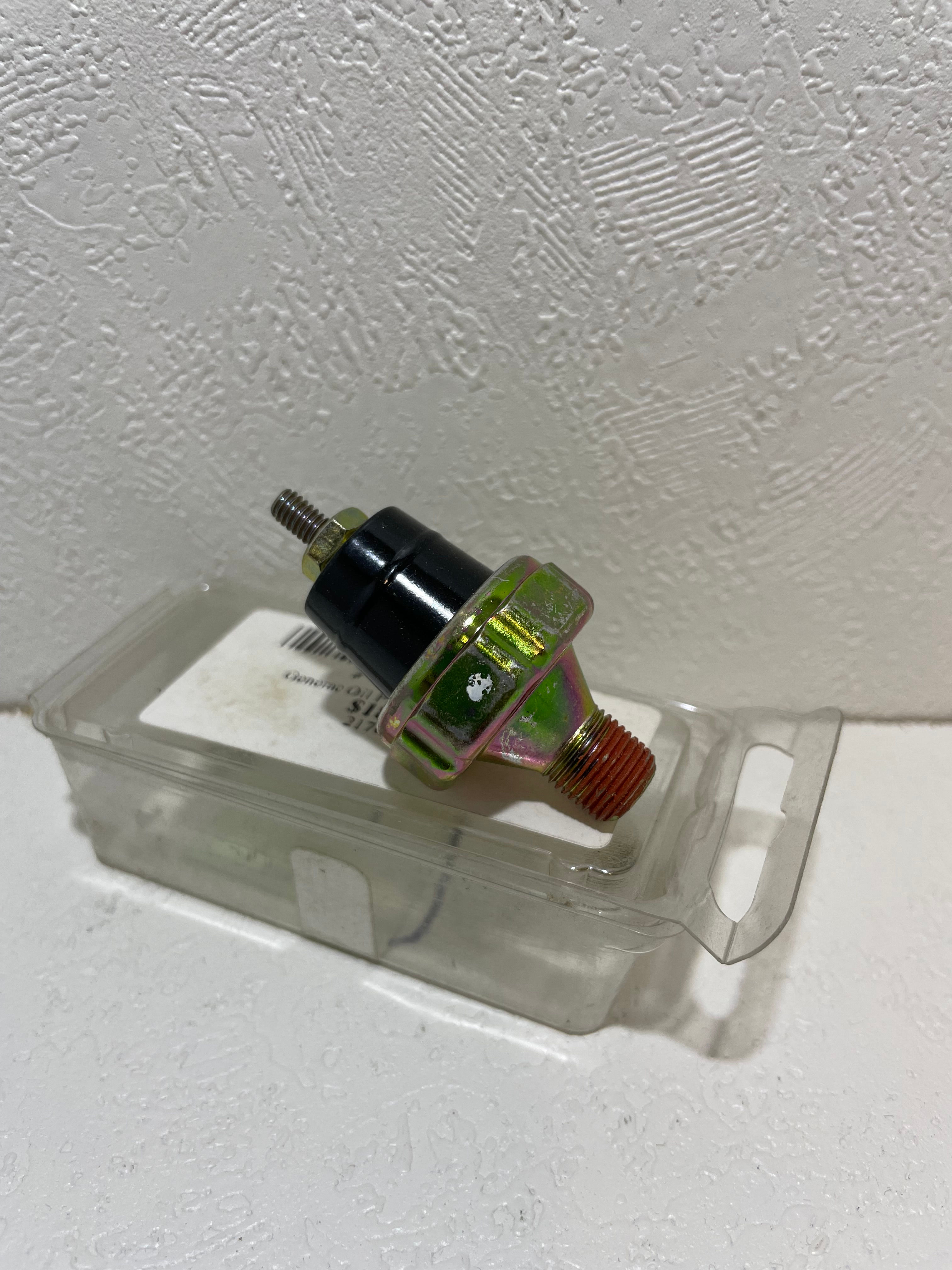 77667 - Generac Oil Pressure Switch