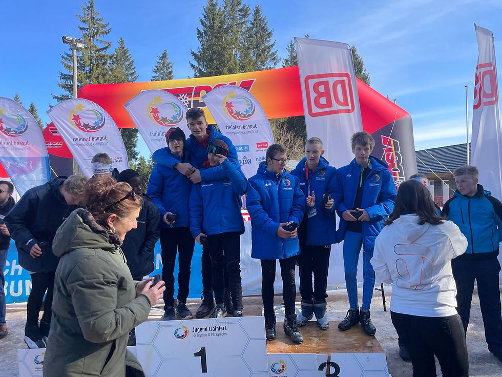 Jugend trainiert für Olympia & Paralympics: Deutschlands größter Schulsportwettbewerb Schule an der Bleiche Ludwigslust gewinnt Skilanglauf