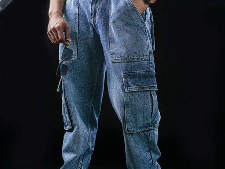 10 Stylish Ways to Rock The Solo House Baggy Jeans: A Fashionista's Guide