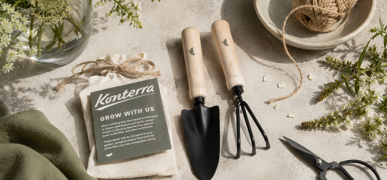 Attendee gift gardening tools and pollinator seeds