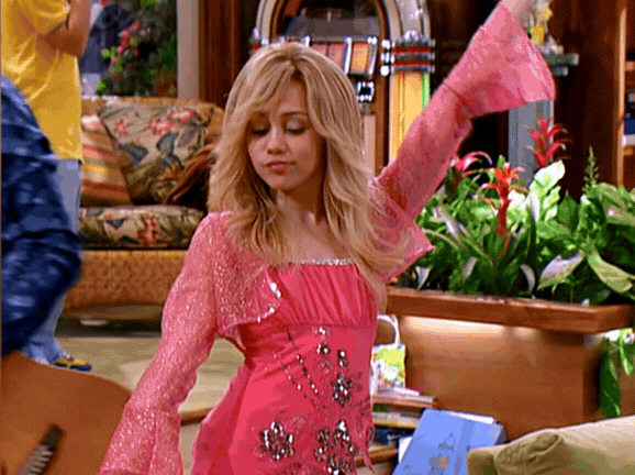 Untitled design (1).gif