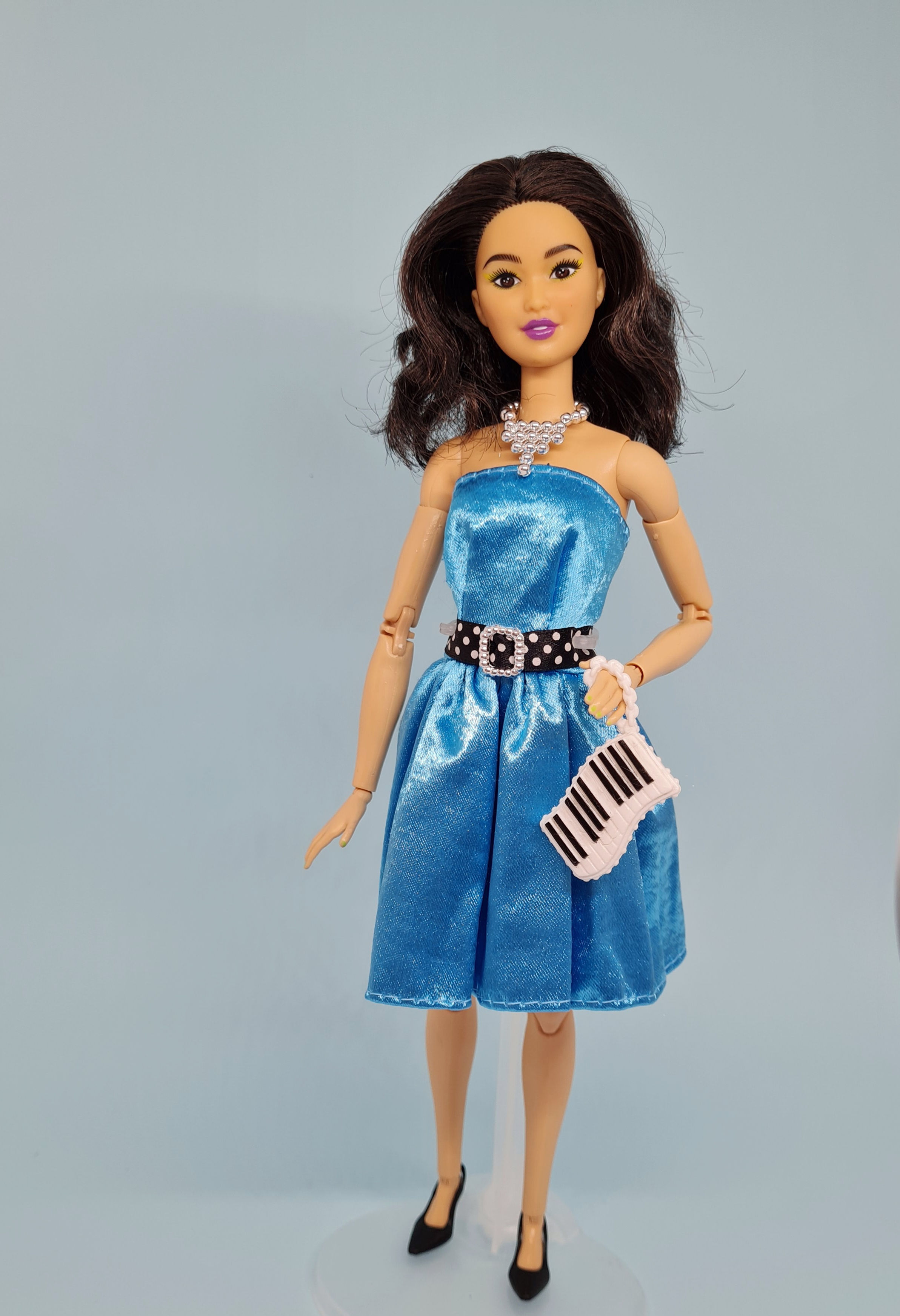 Barbie Clothes - Strapless Baby Blue Dress and Accessories