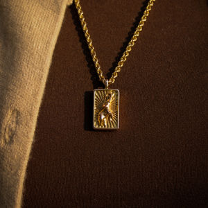 CUSTOME HEIRLOOM GOLD PENDANT