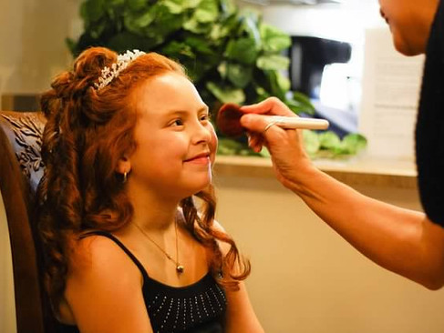 Hair & Makeup Stylist
