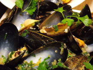 Moules à l'asiatique - Frites de panais au sésame