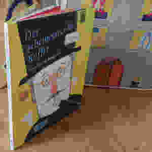 Cover, Der geheimnisvolle Koffer von Herrn Benjamin, Pei-Yu Chang, NordSüd Verlag, 2017