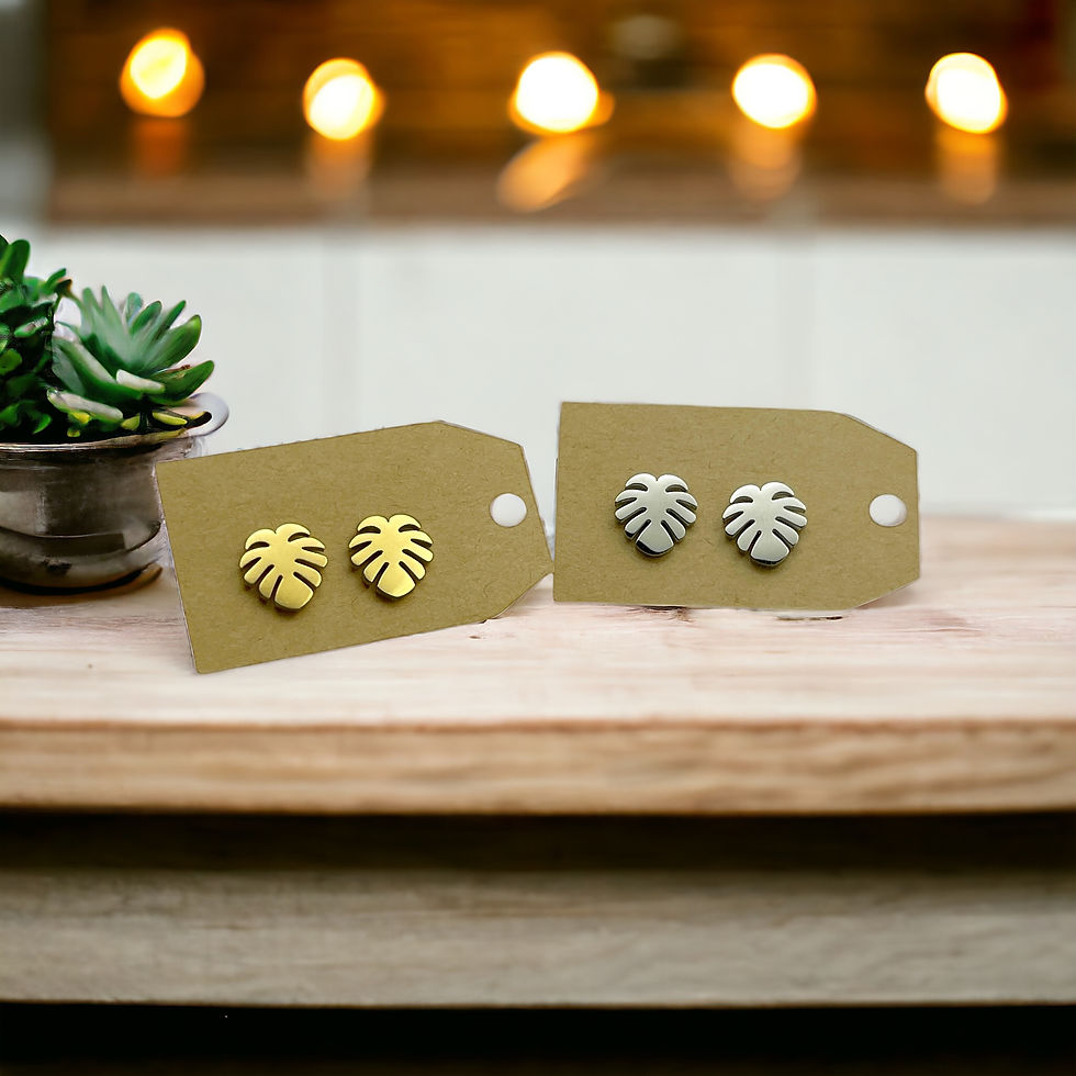 Monstera Leaf Post Earrings in Silver