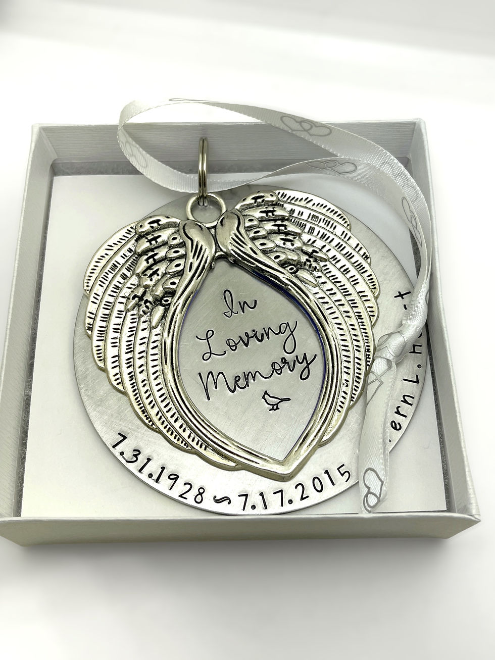 Thumbnail: Memorial Keepsake Ornament