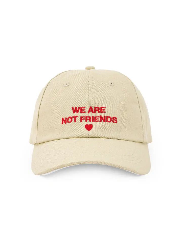 GORRA WE ARE NOT FRIENDS "LOVE 4 CREAM HAT"