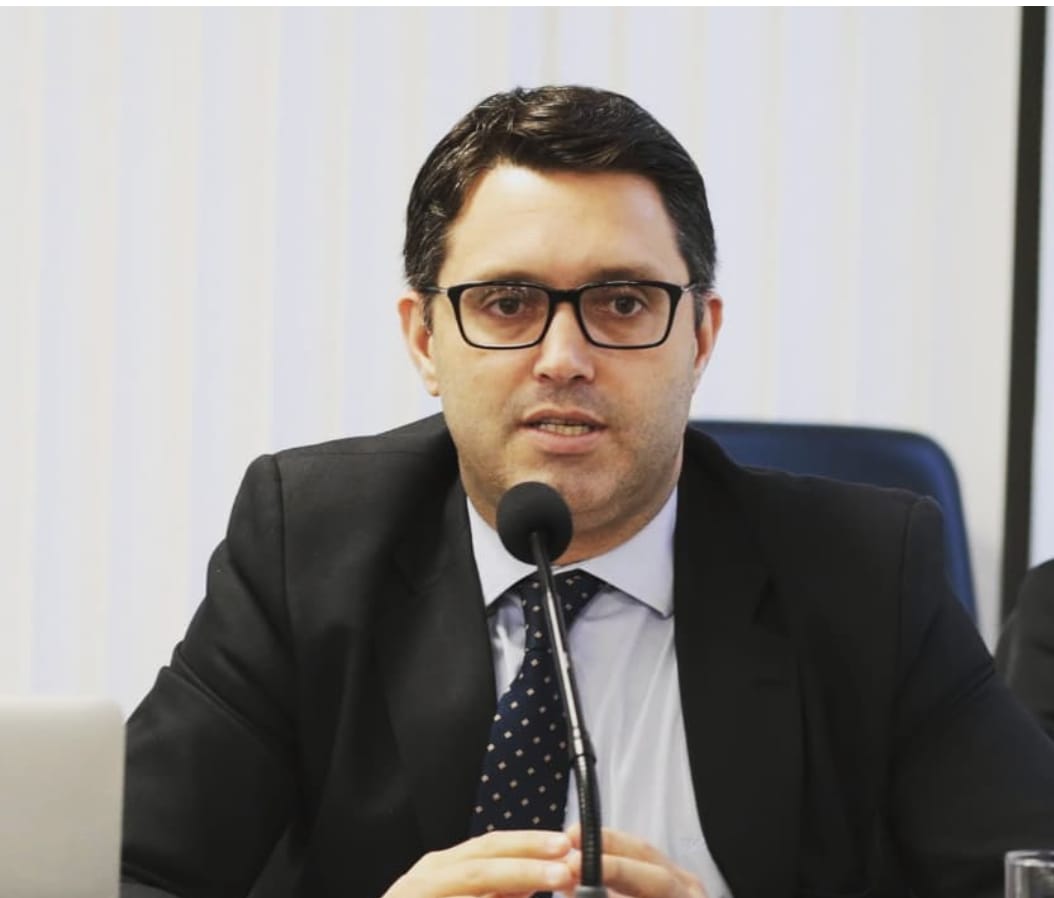 FÁBIO JEREMIAS DE SOUZA