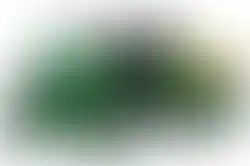 Duży traktor na akumulator z przyczepą i pilotem – zabawka rolnik