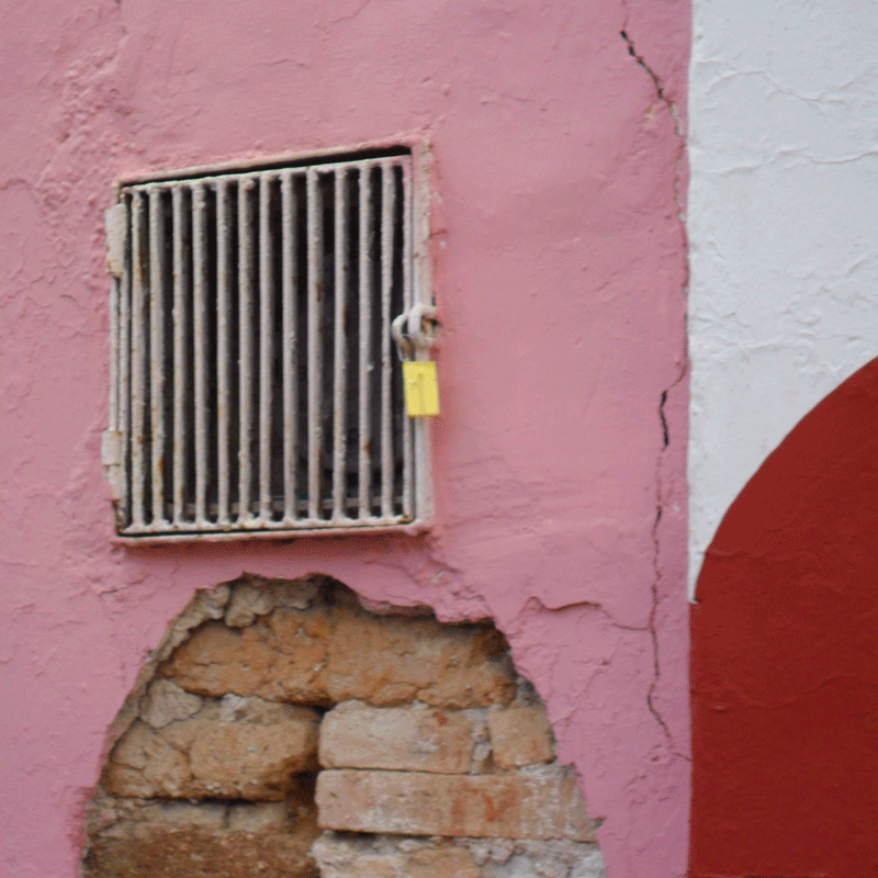 pinkwall.gif