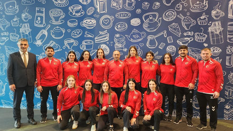 Kadın Güreş Milli Takımı, Avrupa Şampiyonası İçin Bratislava’ya Gitti