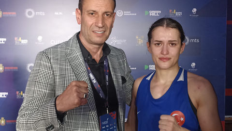 Esra Yıldız Kahraman, Kadınlar Dünya Boks Şampiyonası’nda Bronz Madalya Kazandı