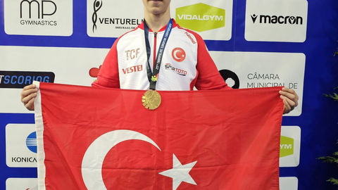 Milli Cimnastikçi Sinan Cankurt, İtalya'da Gümüş Madalya Kazandı