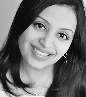 Dr.Rakhi.webp
