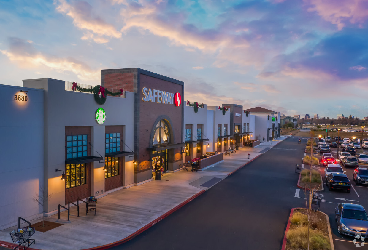 1st_project Crocker Village petrovichdevelopment