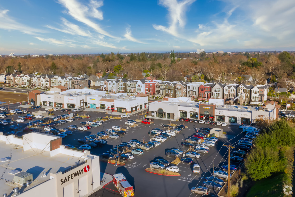 1st_project Crocker Village petrovichdevelopment