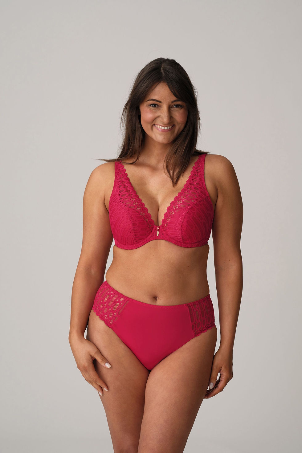 Thumbnail: Prima Donna Twist Los Ayala Full Brief  054-2431