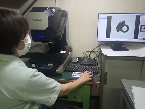 画像測定機.JPG