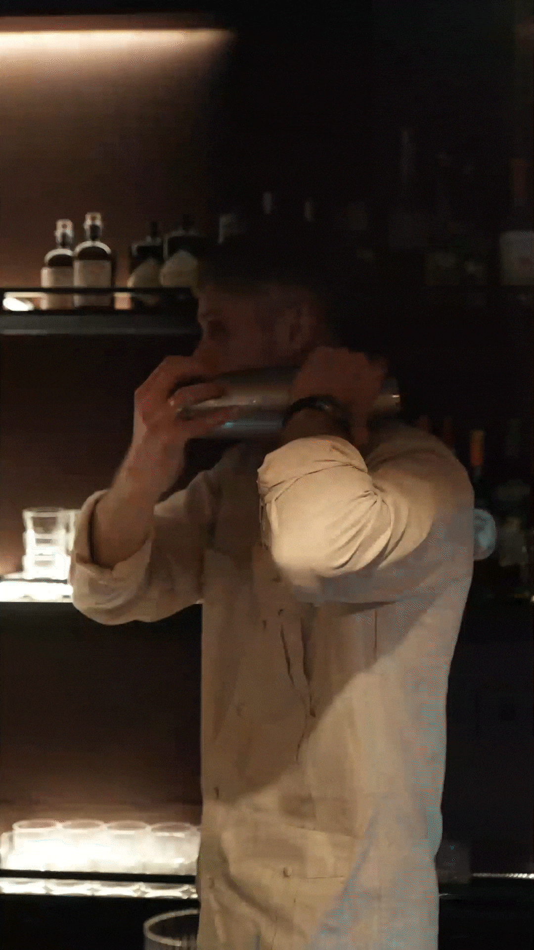 gif bartender2.gif