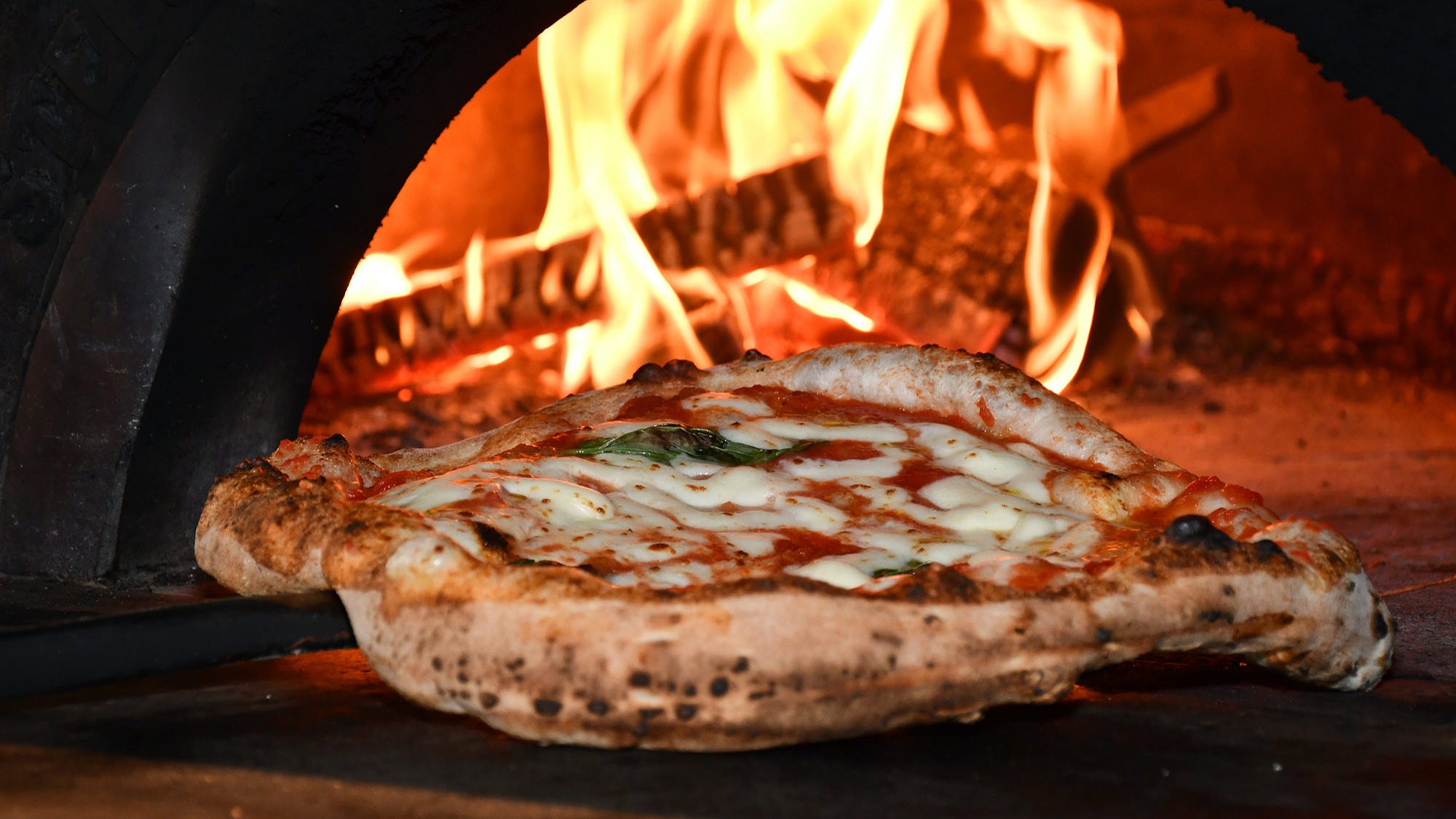 Napolitansk pizzadeig med 24 timers heving – detaljert oppskrift