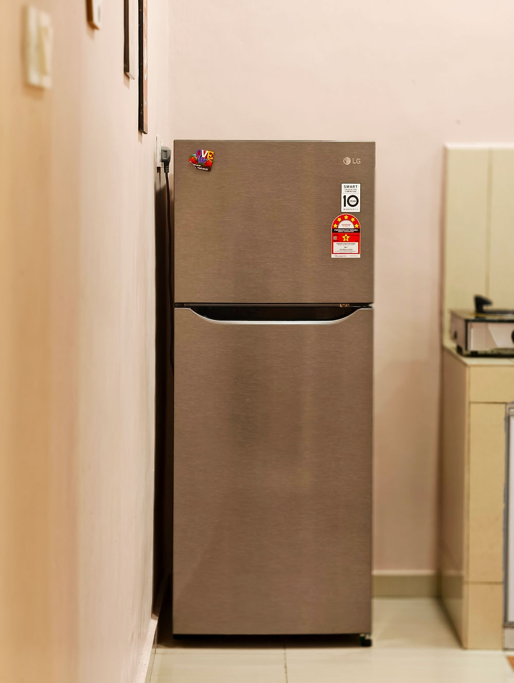Refrigerator