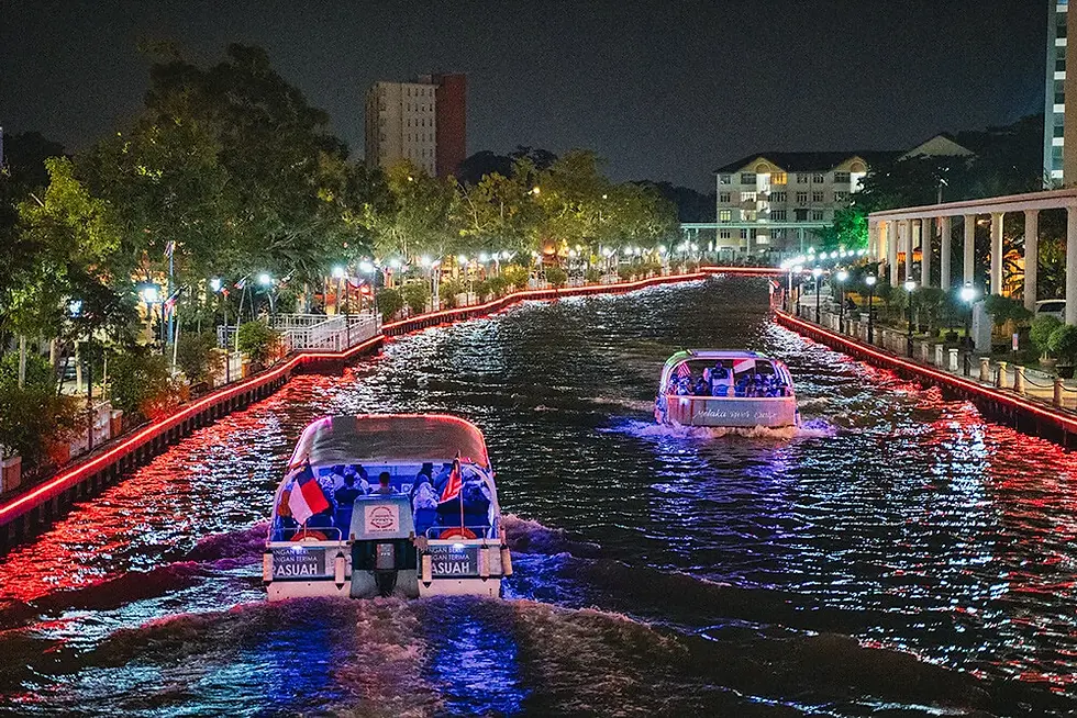Melaka River Cruise is one of the attractions near MH Homestay Melaka, located just 6 km away.