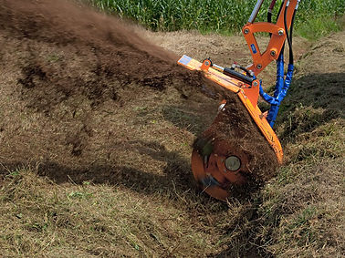 curetage de fossés.JPG