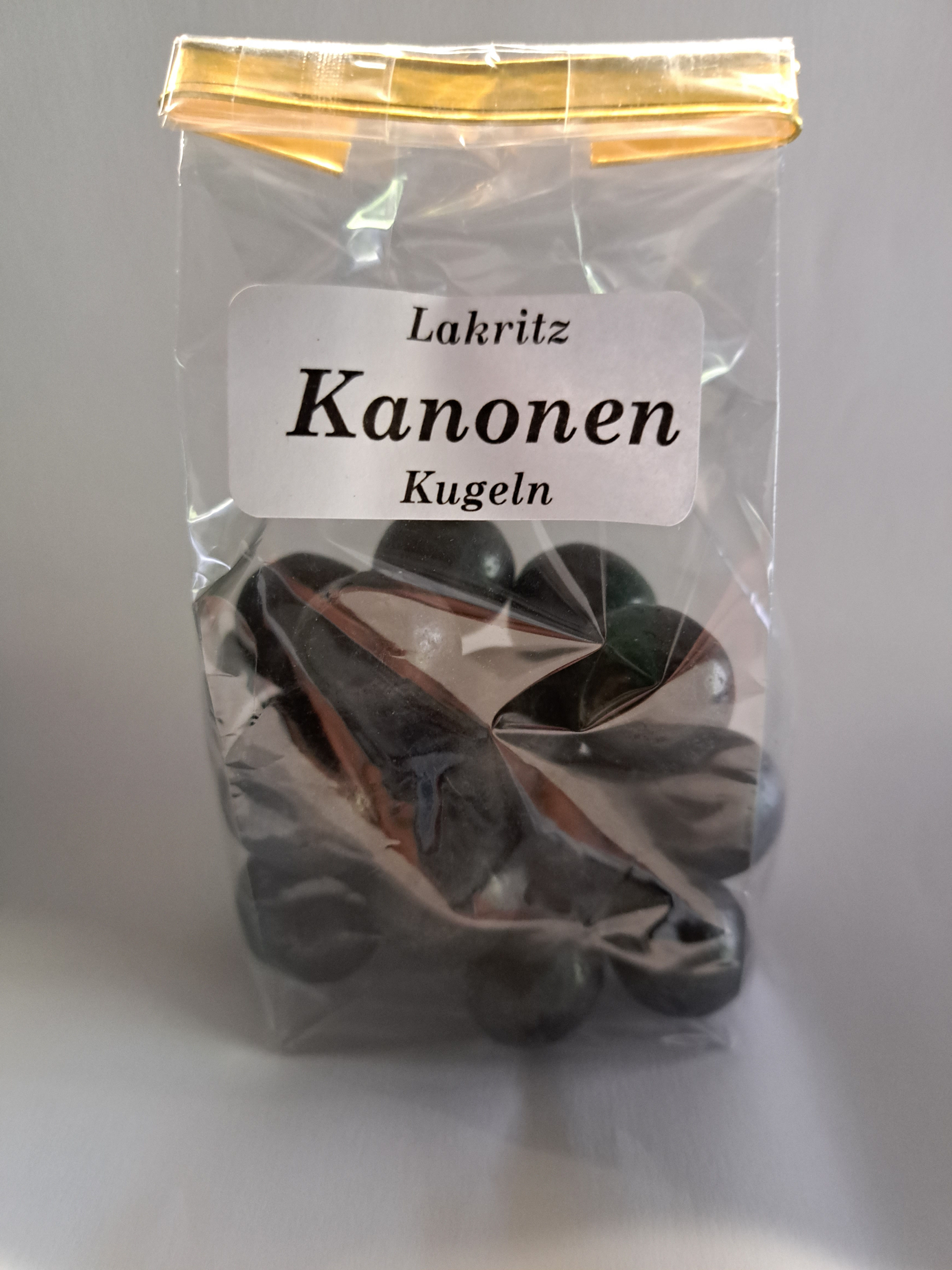 Lakritz Kanonenkugeln salzig