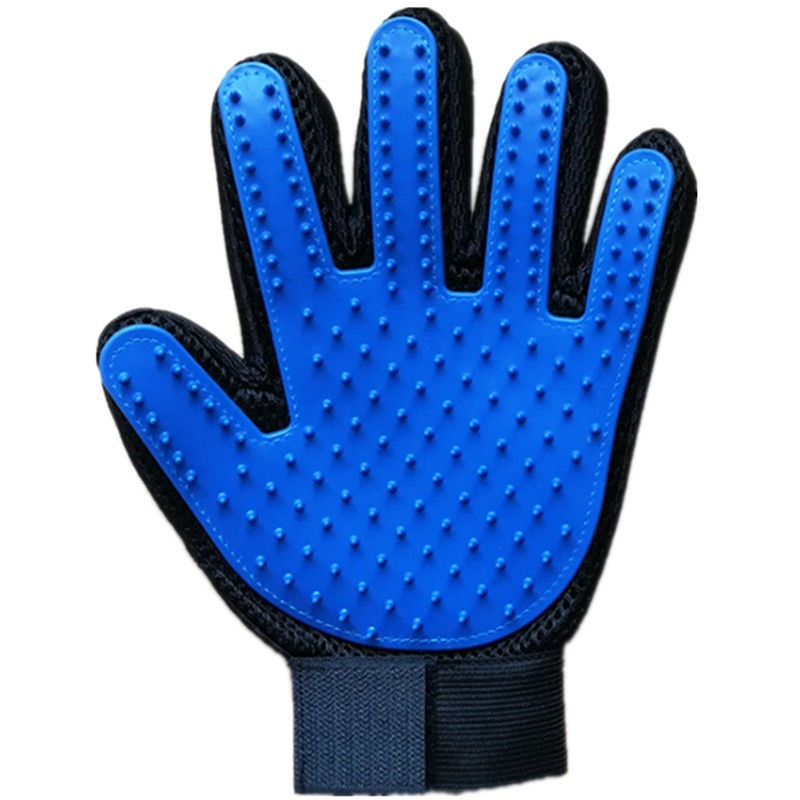 Thumbnail: GloomiT - The Grooming Glove