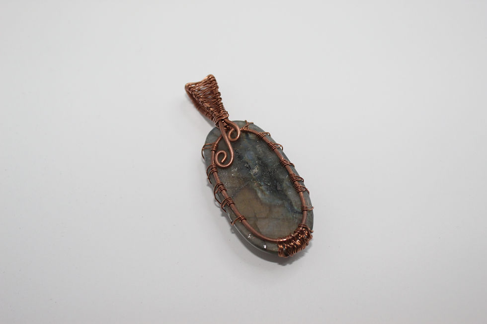 Thumbnail: Labradorite - Tree of Life 