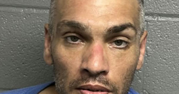 Wanted felon arrested in Deweyville