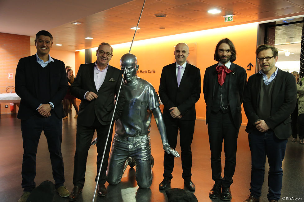 C. Barrey, P. Picq, E. Maurincomme, C. Villani, E. Bimbenet