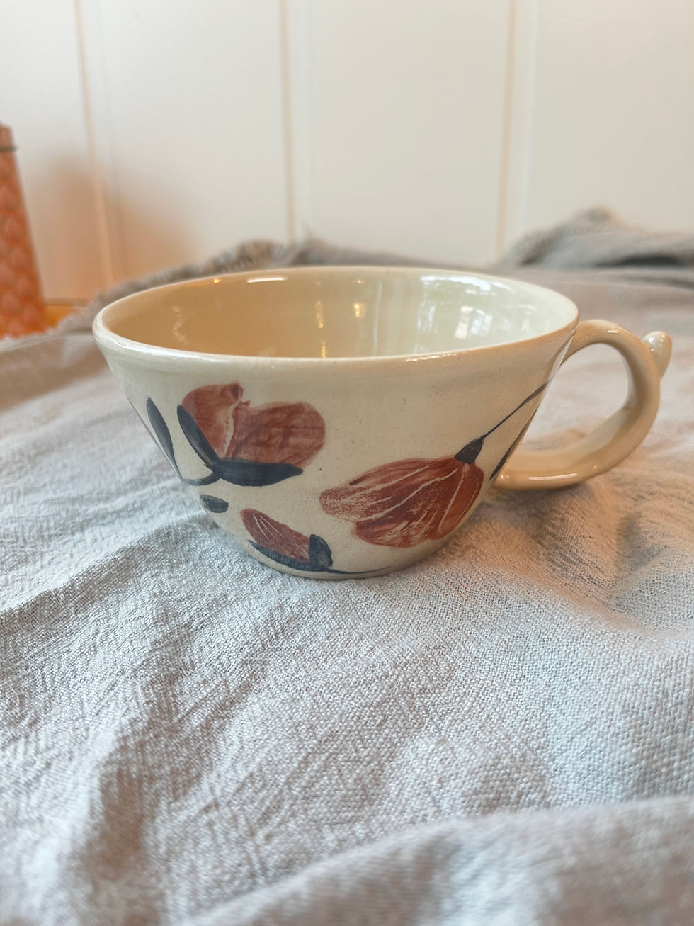 Höstblomma sovande katt - grå