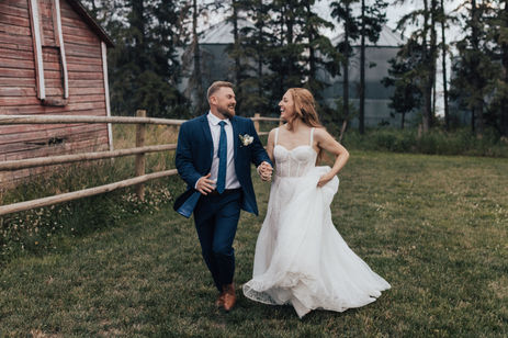 Beyond the Meridian - Couple portraits - Wedding - Edmonton wedding venue