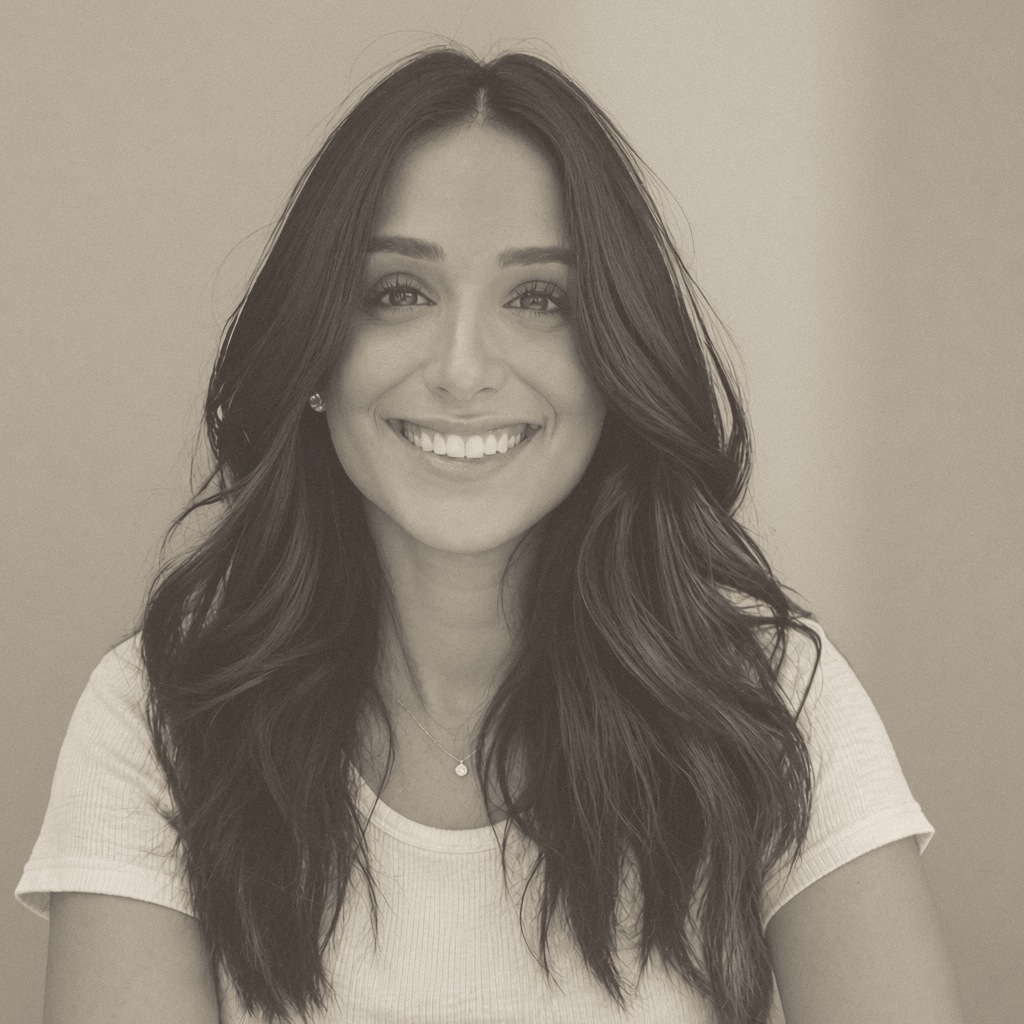Samantha Acosta, MA, LMFT, smiling