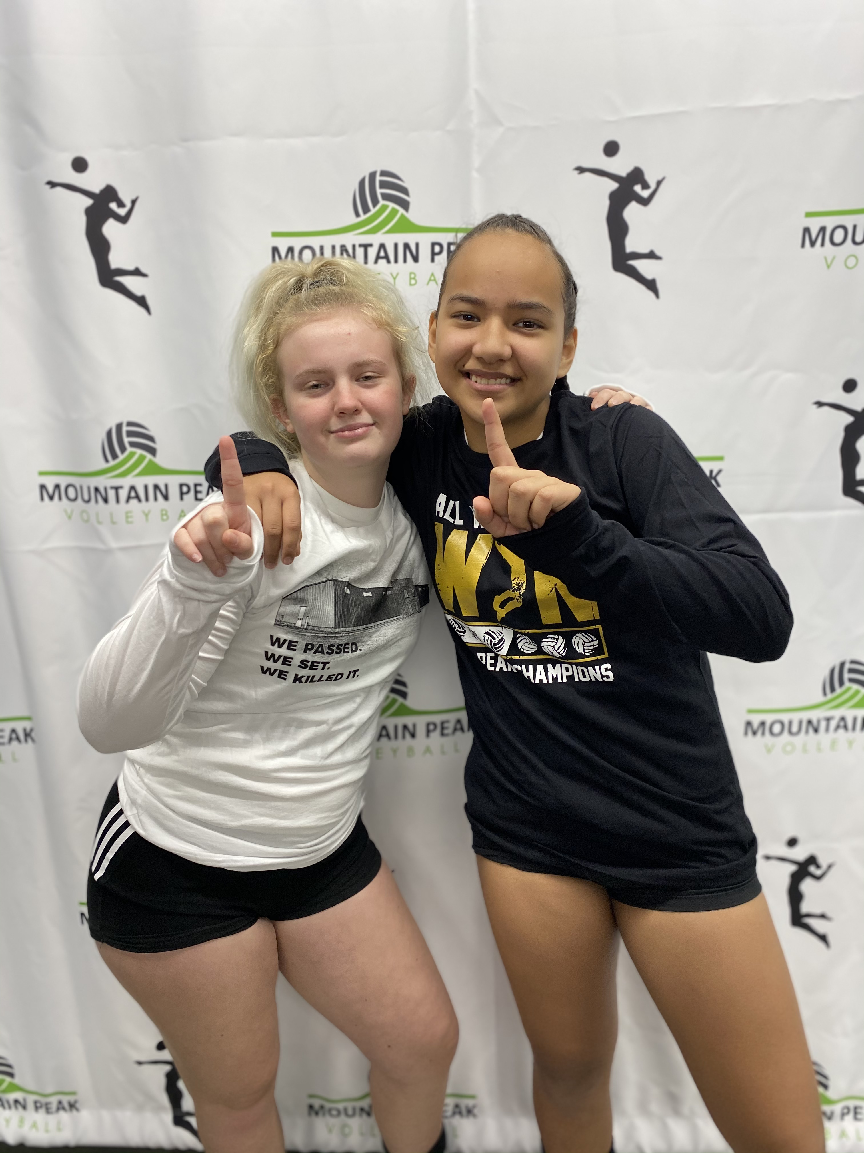 Ava & Kelani
