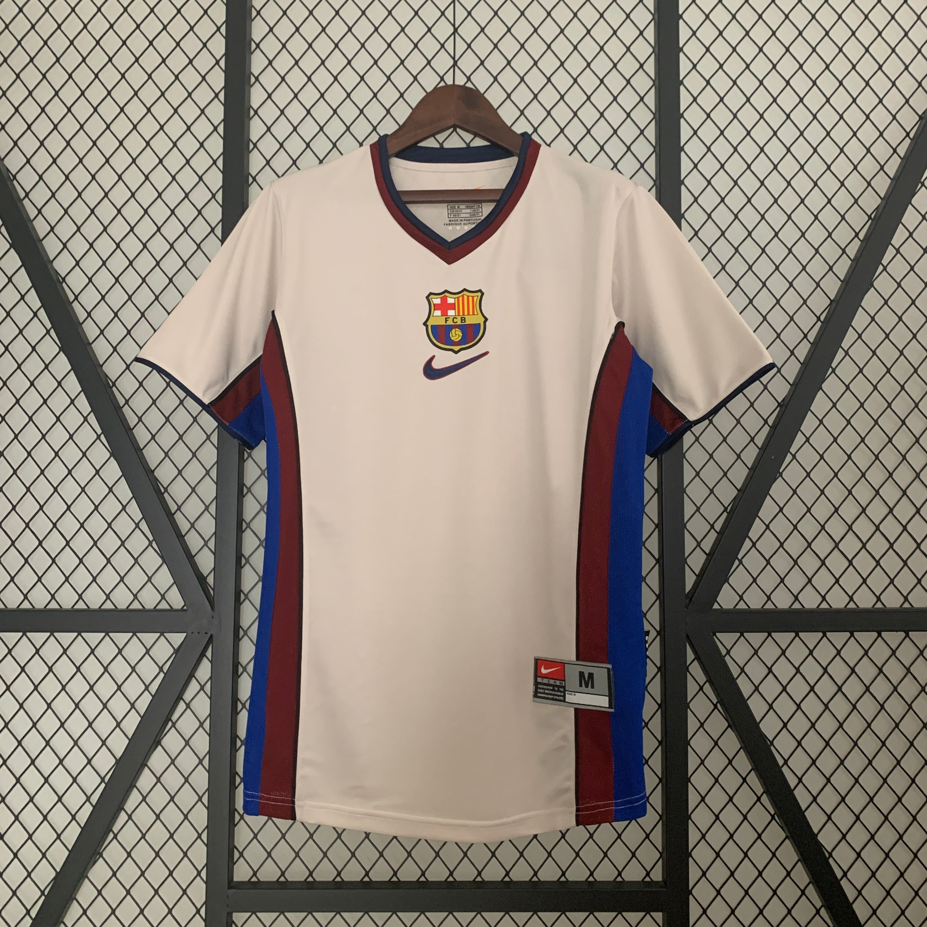 Barcelona Away 1998/99