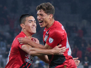 Athletico derrota Racing e abre vantagem nas quartas de final da Sul-Americana