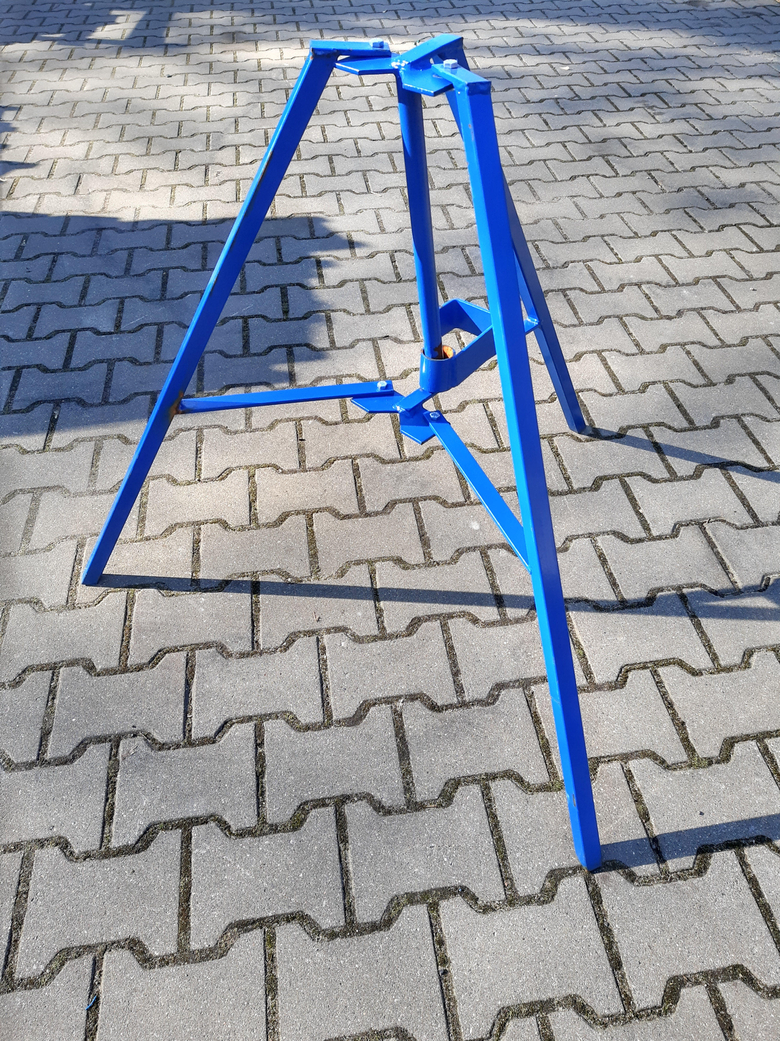 Trójnóg uniwersalny malowany