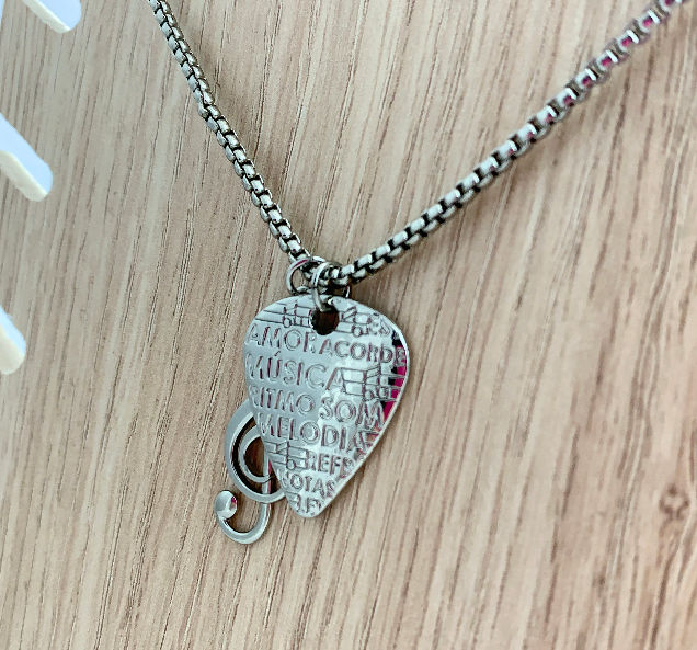 Miniatura: Cordão Música