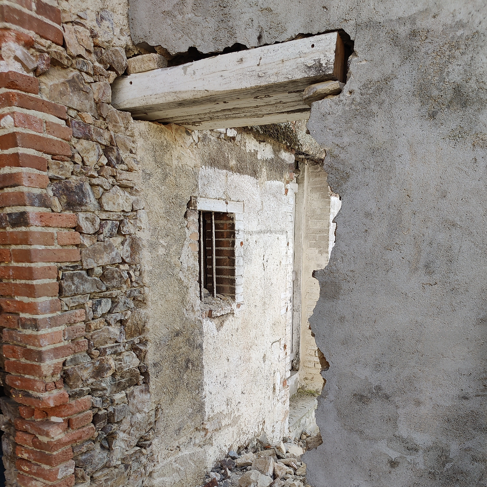 Ouverture avant la rénovation en pierres